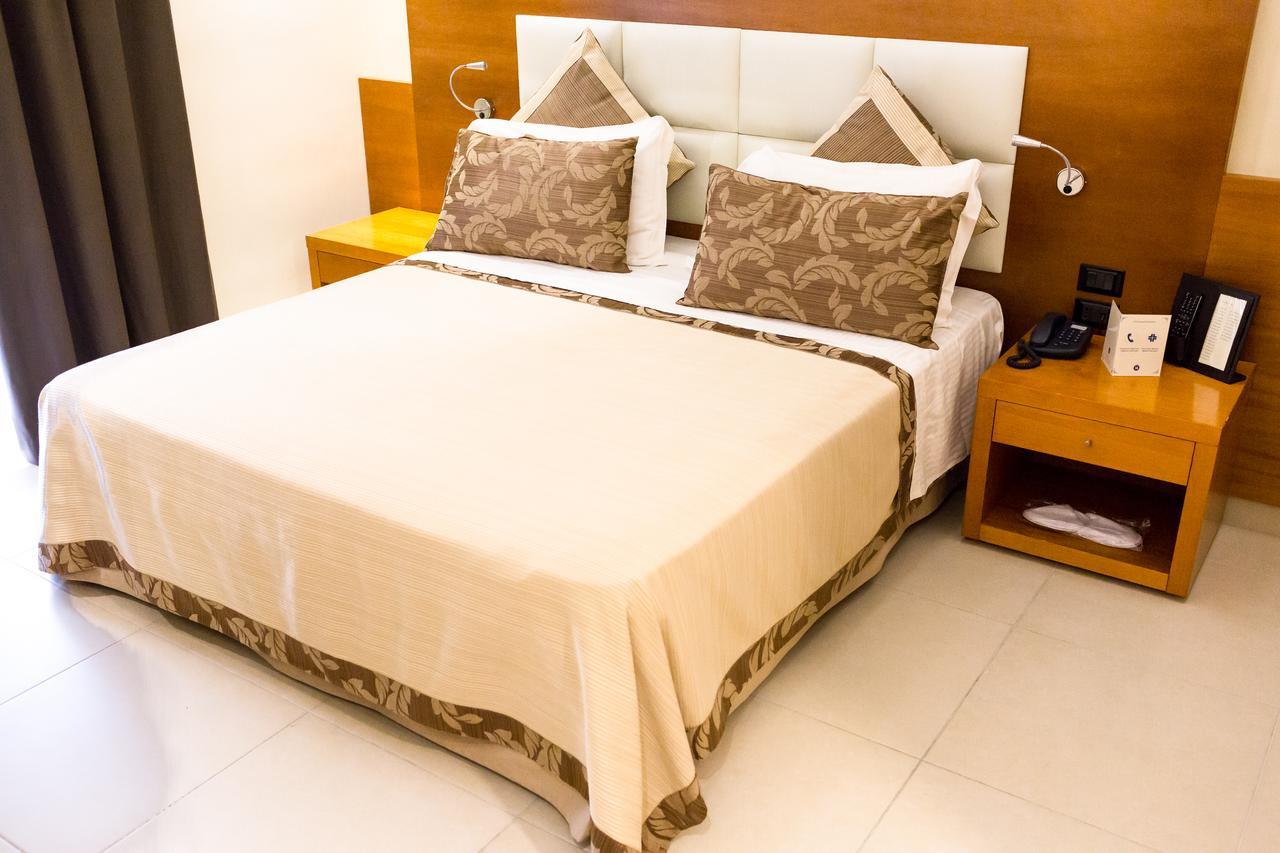 Hotel Agora Sure Hotel Collection By Best Western Lago Patria Eksteriør billede