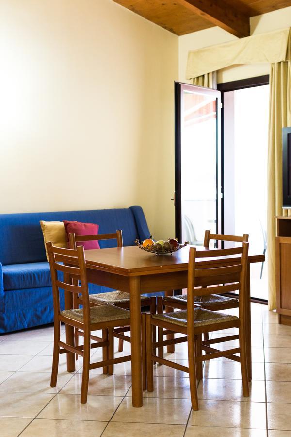 Hotel Agora Sure Hotel Collection By Best Western Lago Patria Eksteriør billede